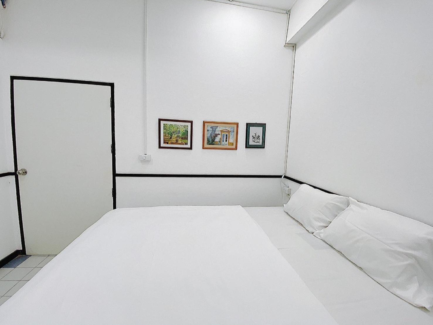 Go Inn Mrt Hua Lamphong China Town Бангкок Экстерьер фото